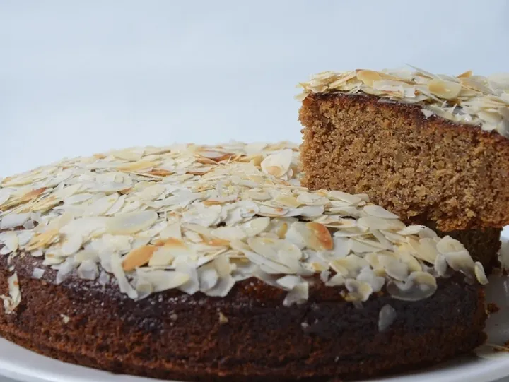 Honey Cake Slice