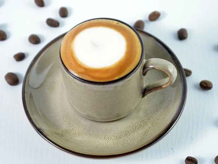 Espresso offering gluten-free, diabetic-friendly, natural hot drinks.